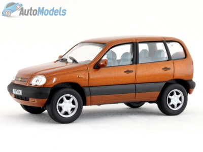 chevrolet-niva-brown-bauer-cararama