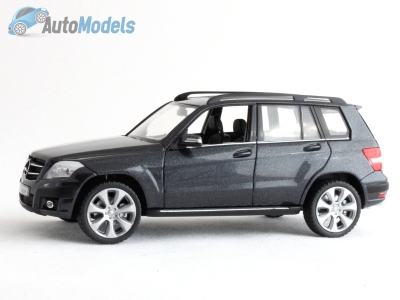 mercedes-benz-glk-offroad-tenorit-grey-metallic-2008-schuco-b66960320