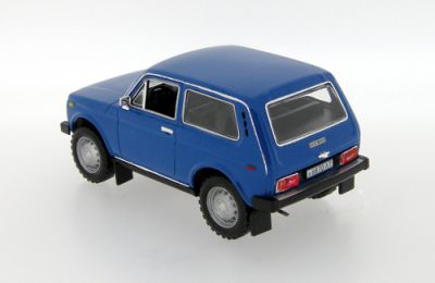 Lada Niva ist075