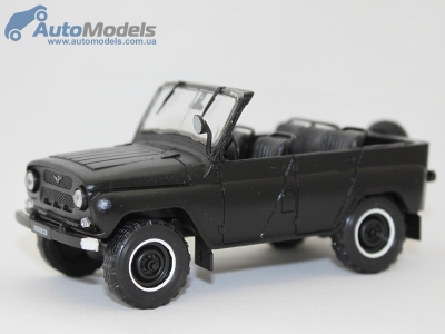 UAZ-469B transformado