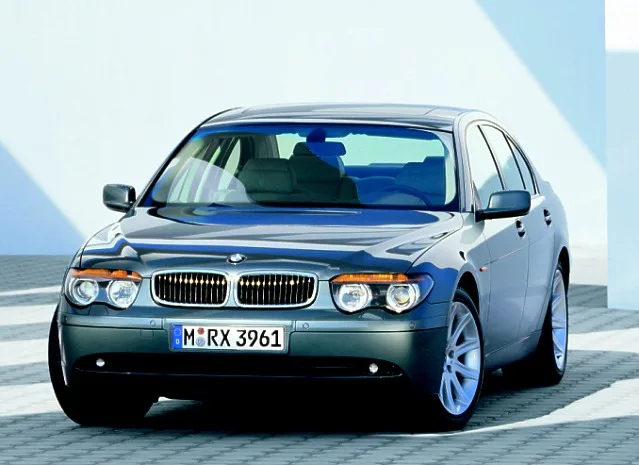 BMW 7-Series 2002 E65  — Фото прототипа 3