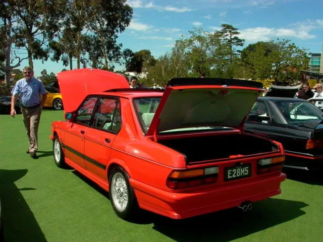 BMW M5 (E28) 1987 — Фото прототипа 5