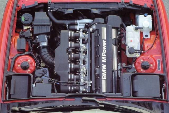 BMW M5 (E28) 1987 — Фото прототипа 6