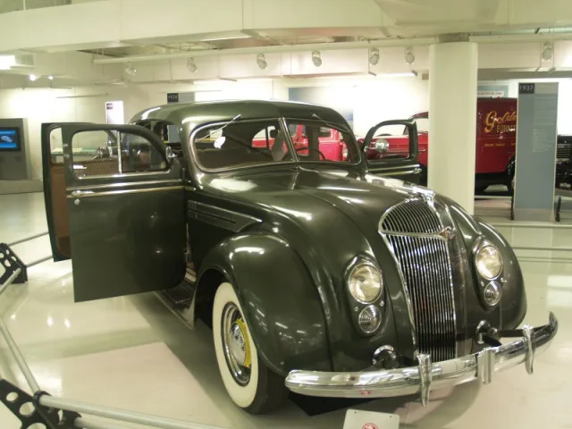 Chrysler Airflow Sedan 1936 — Фото прототипа 2