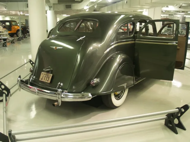 Chrysler Airflow Sedan 1936 — Фото прототипа 3