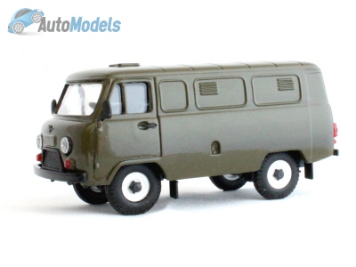 UAZ 3741 caqui