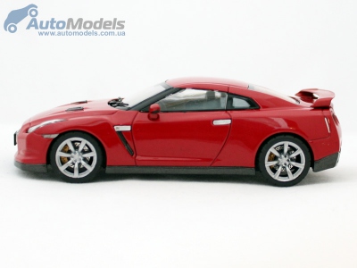 Nissan GT-R 2007