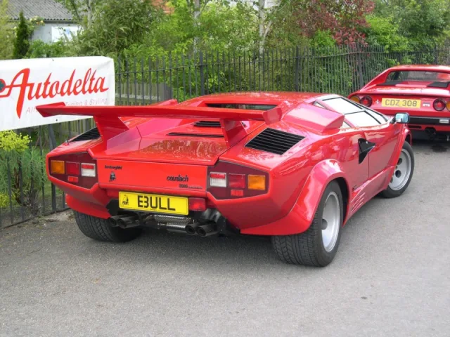 Lamborghini Countach LP500S — Foto dell’auto reale 3