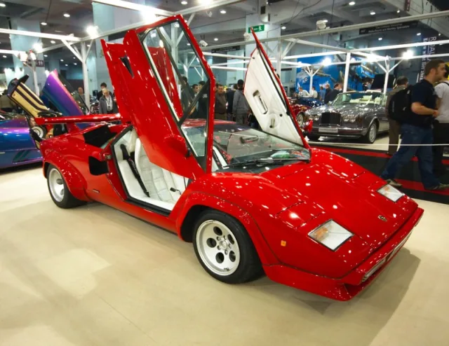Lamborghini Countach LP500S — Foto dell’auto reale 2