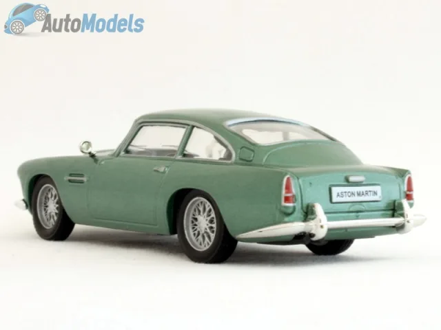 Aston Martin DB4 coupé — Le mie foto del modello 3