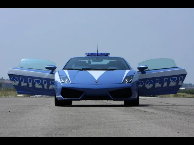 Lamborghini Gallardo LP560-4 Polizia — Фото прототипа 11