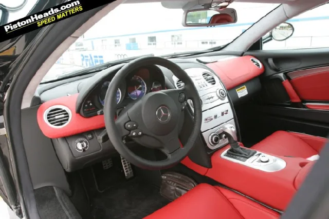 Mercedes SLR McLaren — Foto dell’auto reale 5