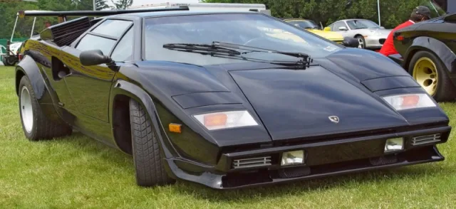 Lamborghini Countach LP400S — Фото прототипа 3