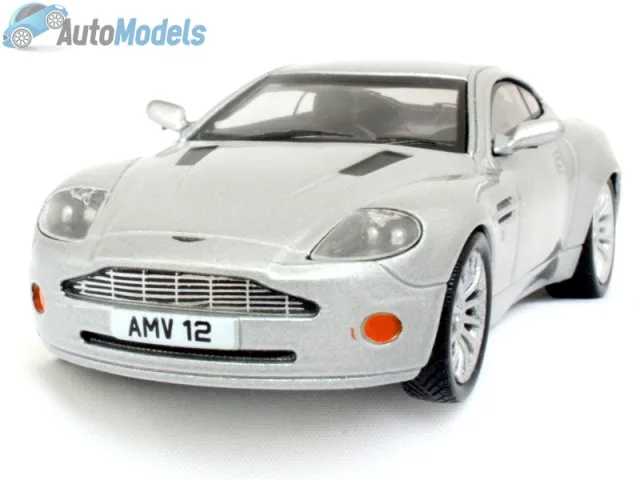 Aston Martin V12 Vanquish — Le mie foto del modello 10