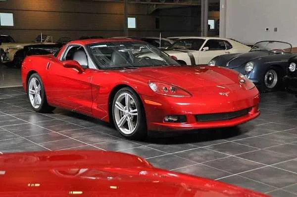 Chevrolet Corvette C6-Z51 — Foto dell’auto reale 4