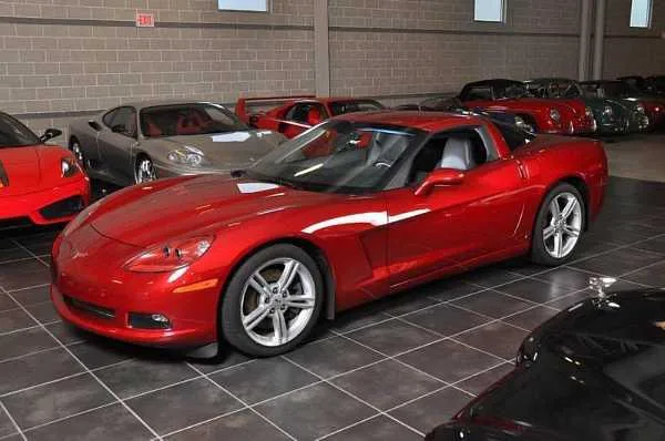 Chevrolet Corvette C6-Z51 — Foto dell’auto reale 5