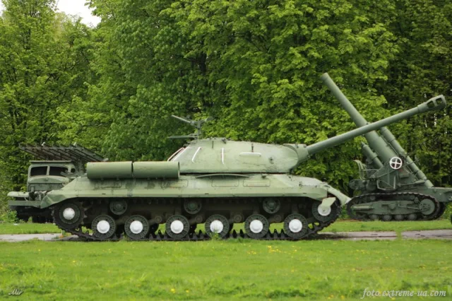 Panzer IS-2 — Fotos des Vorbilds 9