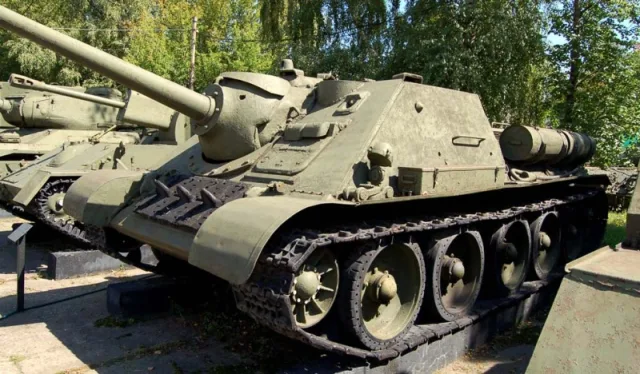 SU-85 — Fotos del vehículo real 5