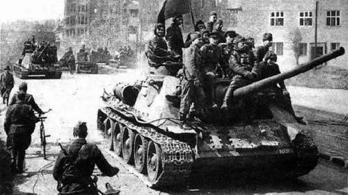 SU-85 — Fotos del vehículo real 1
