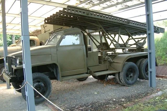 BM-13 Katjuscha (Studebaker US6) — Fotos des Vorbilds 6