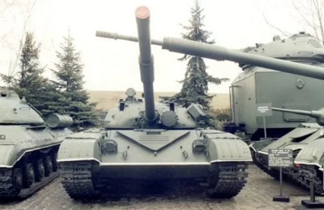 Panzer T-64 — Fotos des Vorbilds 5