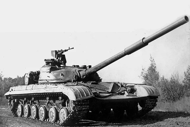 Panzer T-64 — Fotos des Vorbilds 12