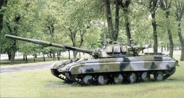 Panzer T-64 — Fotos des Vorbilds 8
