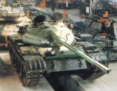 Carro armato T-54 — Foto dell’auto reale 7