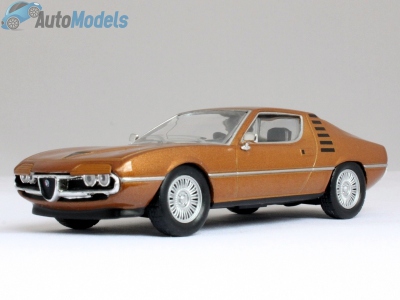 Alfa Romeo Montreal