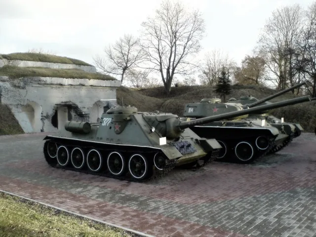 SU-100 — Foto dell’auto reale 7