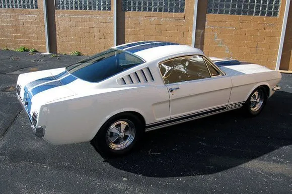 Ford Shelby 350 GT — Photos du véhicule réel 4