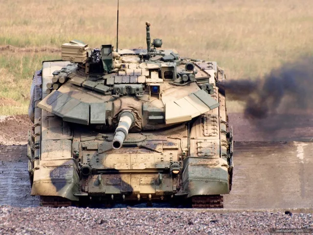 Carro armato T-90 — Foto dell’auto reale 2
