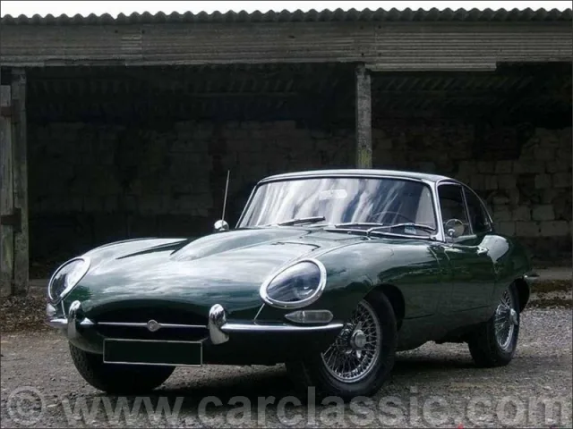 Jaguar E-Type 1972 — Photos du véhicule réel 2