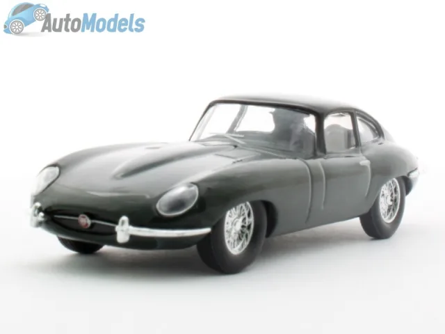 Jaguar E-Type 1972 — Mes photos de la miniature 1