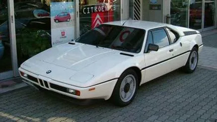 BMW M1 — Fotos del vehículo real 8