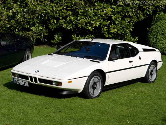 BMW M1 — Fotos del vehículo real 5
