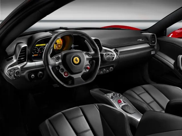 Ferrari 458 Italia — Foto dell’auto reale 11