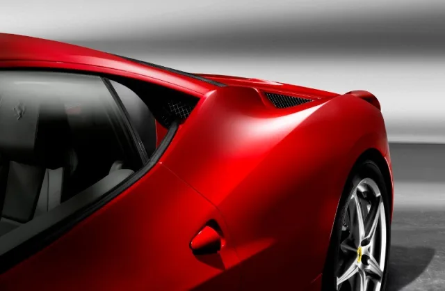 Ferrari 458 Italia — Foto dell’auto reale 13