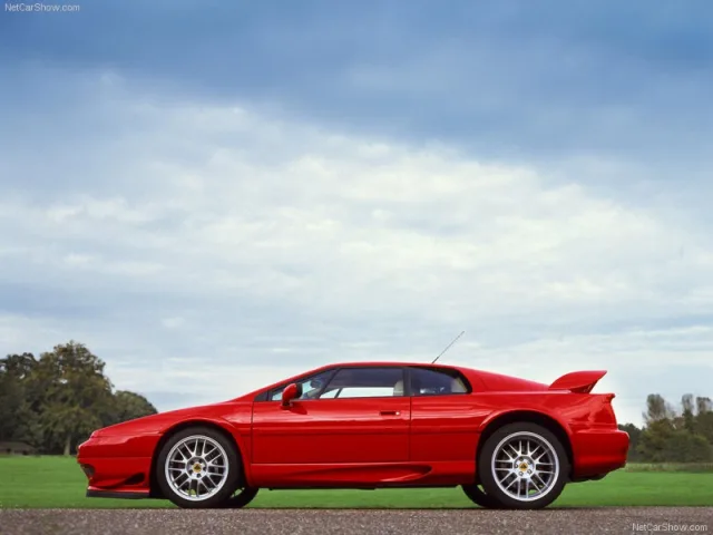 Lotus Esprit V8 — Foto dell’auto reale 5