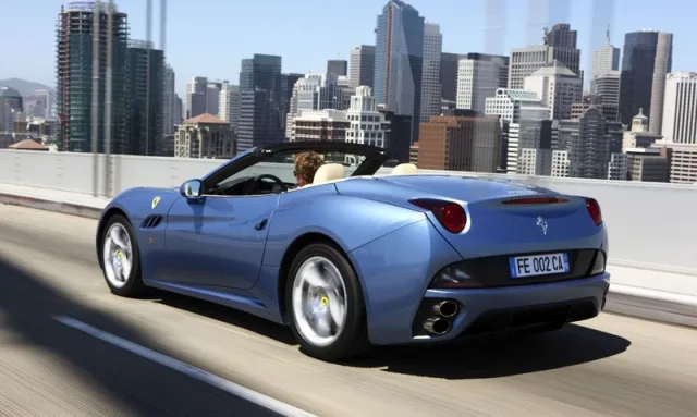 Ferrari California — Foto dell’auto reale 5