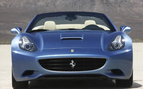 Ferrari California — Foto dell’auto reale 11