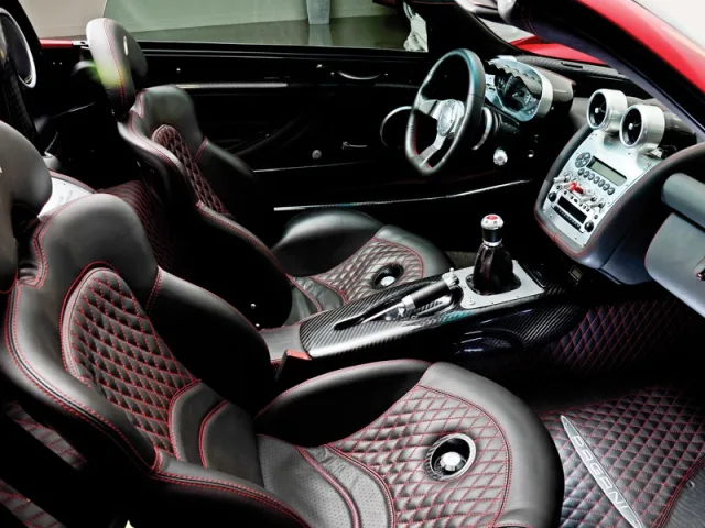 Pagani Zonda C12 S — Fotos del vehículo real 9