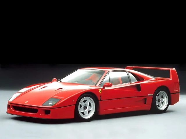 Ferrari F40 — Foto dell’auto reale 8
