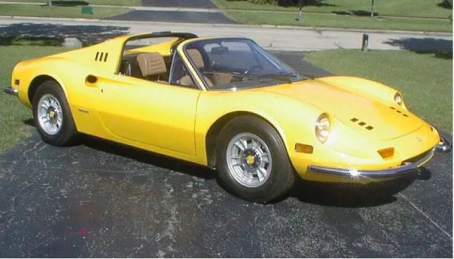 Ferrari Dino 246 GTS — Foto dell’auto reale 7