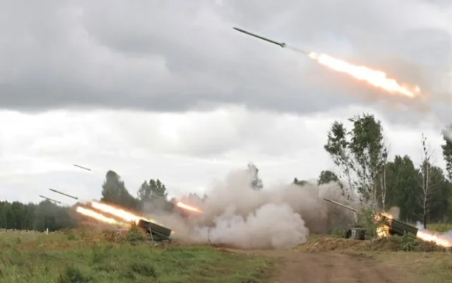 BM-21 Grad — Fotos des Vorbilds 6