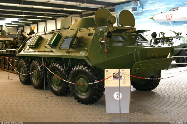 BTR-60PB — Fotos del vehículo real 5