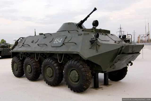 BTR-60PB — Fotos del vehículo real 1