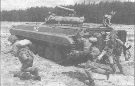 BMP-2 — Fotos del vehículo real 6