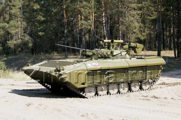 BMP-2 — Fotos del vehículo real 4
