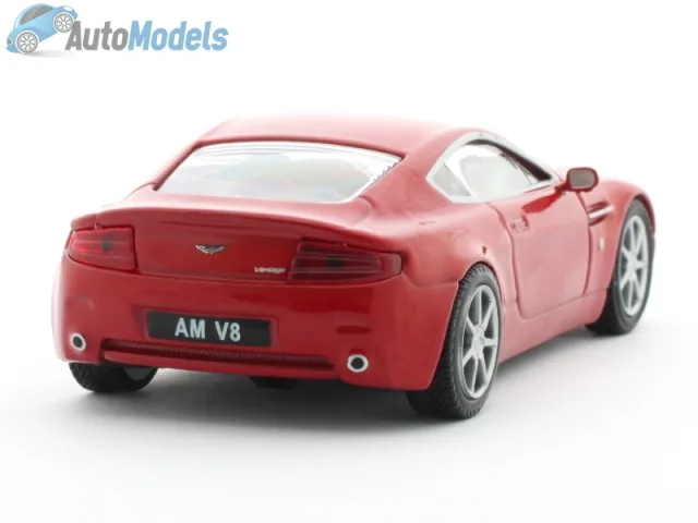 Aston Martin V8 Vantage — Мої фото моделі 3